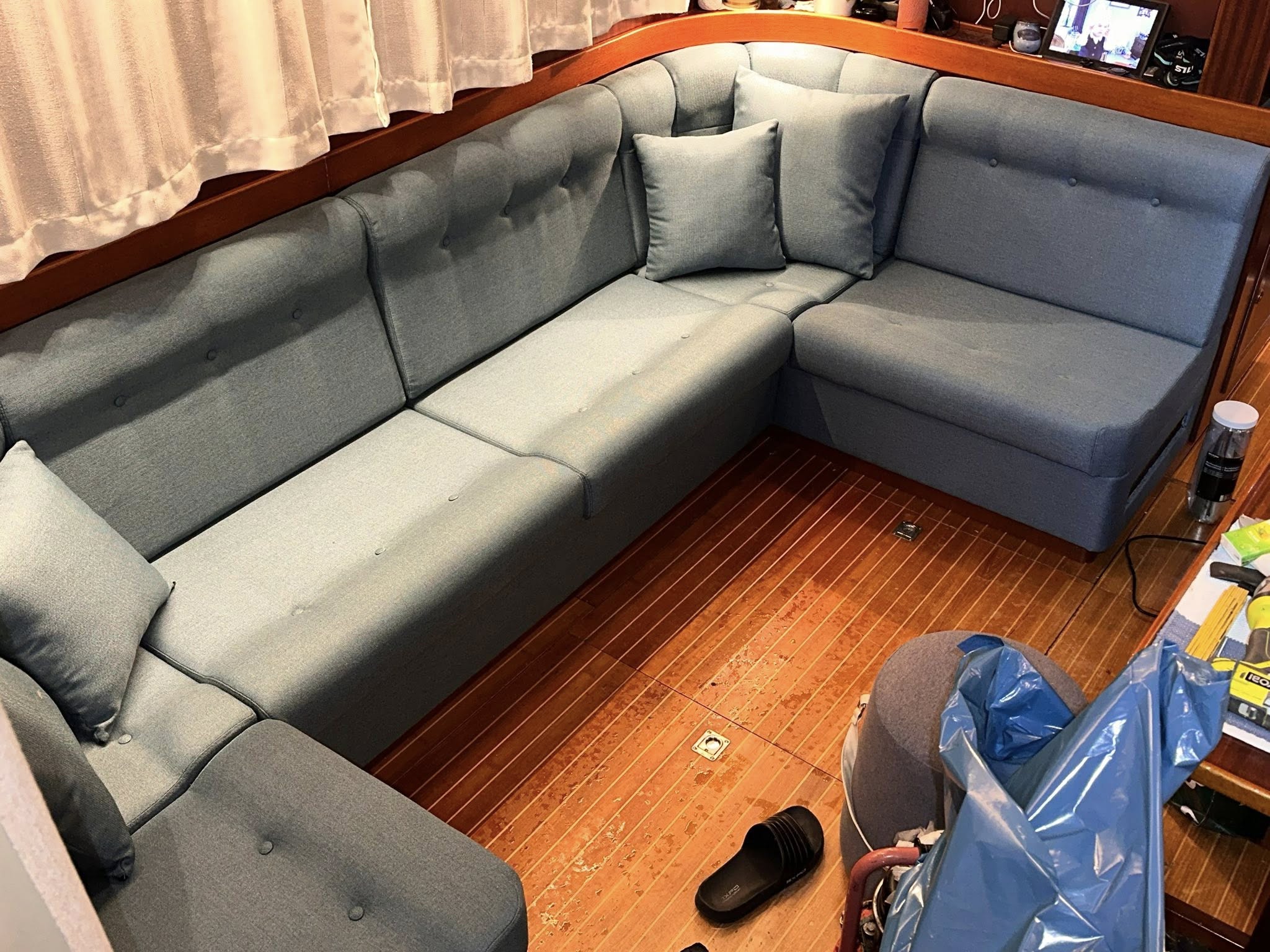 Solbris Maritime får oppgradert salongen